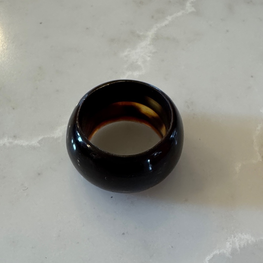Black Chunky Ring
